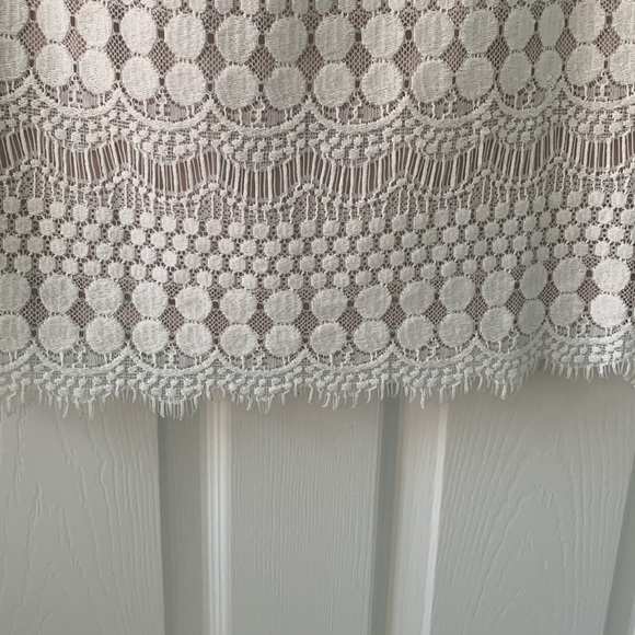 Cream Lace Dress, Medium, perfect for Bridal Shower or Easter!! - Picture 4 of 7